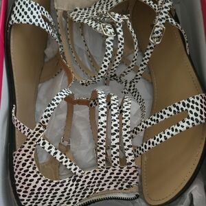 JustFab Black and White Strappy Sandals